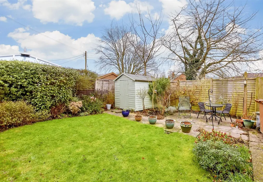 Rear Garden - School Road, Hothfield, Ashford, Kent - Wards of Kent