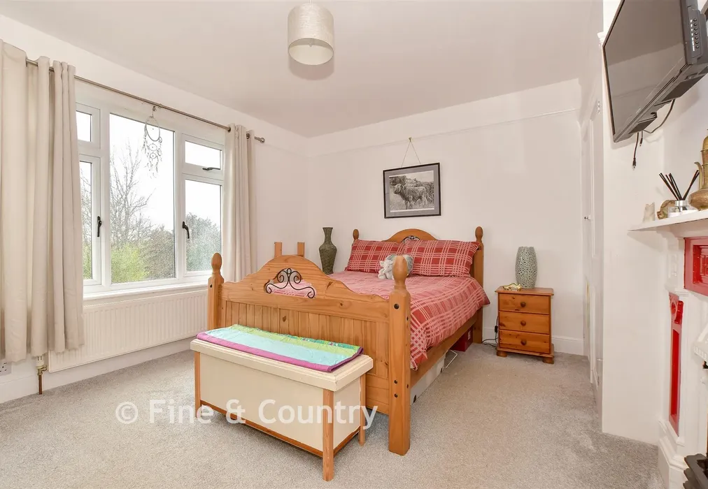 Bedroom 2 - Harbors Lake Lane, Newchurch, Sandown, Isle of Wight - Wards of Kent