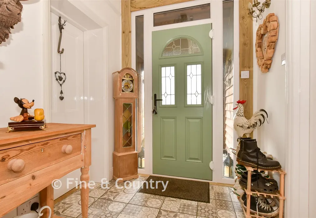 Hallway - Harbors Lake Lane, Newchurch, Sandown, Isle of Wight - Wards of Kent