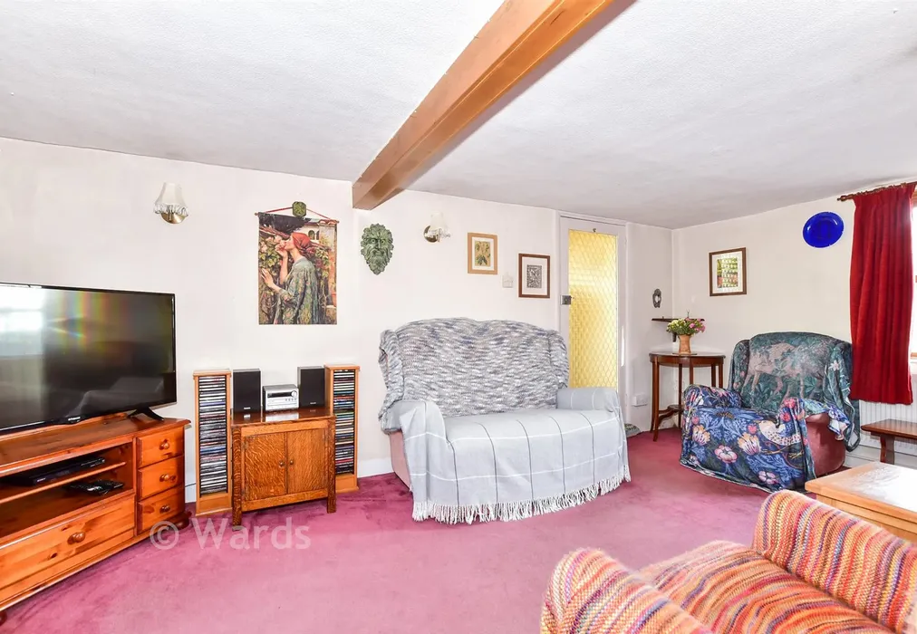 Lounge - North Street, Sutton Valence, Maidstone, Kent - Wards of Kent