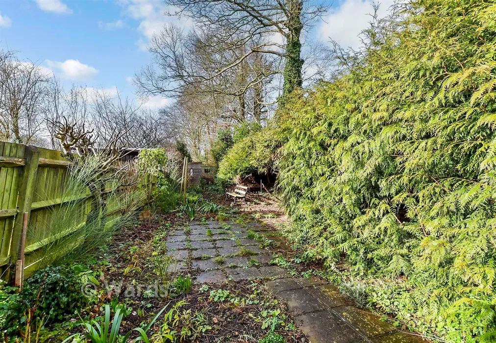 Rear Garden - North Street, Sutton Valence, Maidstone, Kent - Wards of Kent