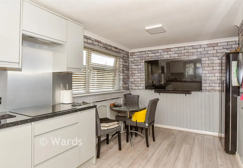 Kitchen/Diner - Thatch Barn Road, Headcorn, Ashford, Kent - Wards of Kent