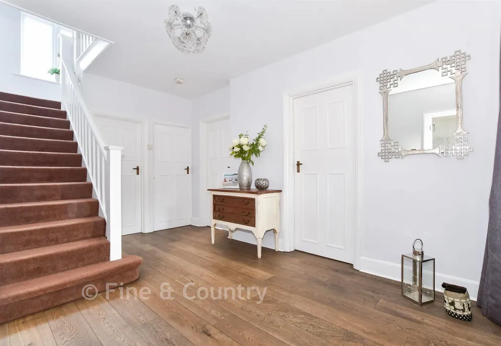 Entrance Hall - Argyle Road, Southborough, Tunbridge Wells, Kent - Wards of Kent