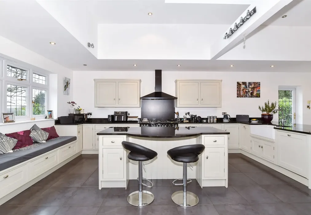 Kitchen - Argyle Road, Southborough, Tunbridge Wells, Kent - Wards of Kent