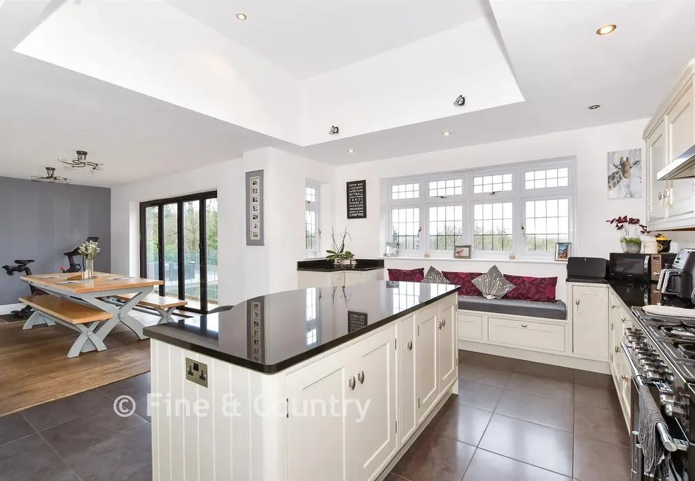 Kitchen - Argyle Road, Southborough, Tunbridge Wells, Kent - Wards of Kent