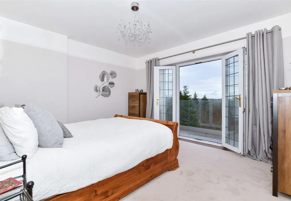 Internal Lifestyle Photograph - Argyle Road, Southborough, Tunbridge Wells, Kent - Wards of Kent