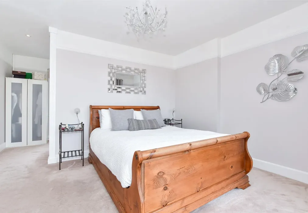 Bedroom 1 - Argyle Road, Southborough, Tunbridge Wells, Kent - Wards of Kent