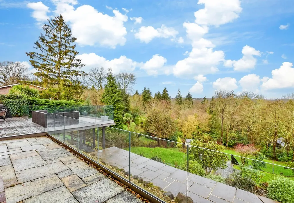 Rear Garden - Argyle Road, Southborough, Tunbridge Wells, Kent - Wards of Kent