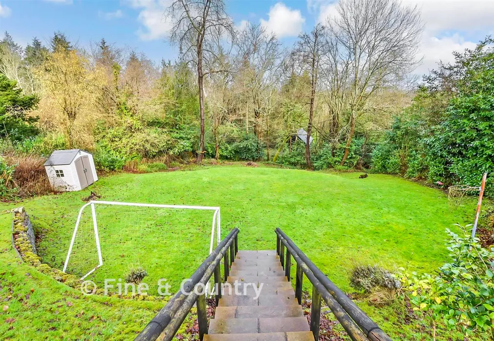 Rear Garden - Argyle Road, Southborough, Tunbridge Wells, Kent - Wards of Kent