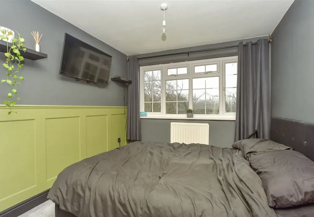 Bedroom 1 - Mierscourt Road, Rainham, Gillingham, Kent - Wards of Kent