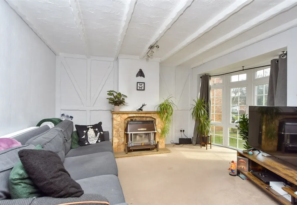 Lounge - Mierscourt Road, Rainham, Gillingham, Kent - Wards of Kent