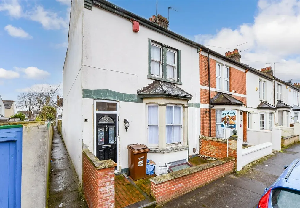 Front Webb Edit - Crosley Road, Gillingham, Kent - Wards of Kent