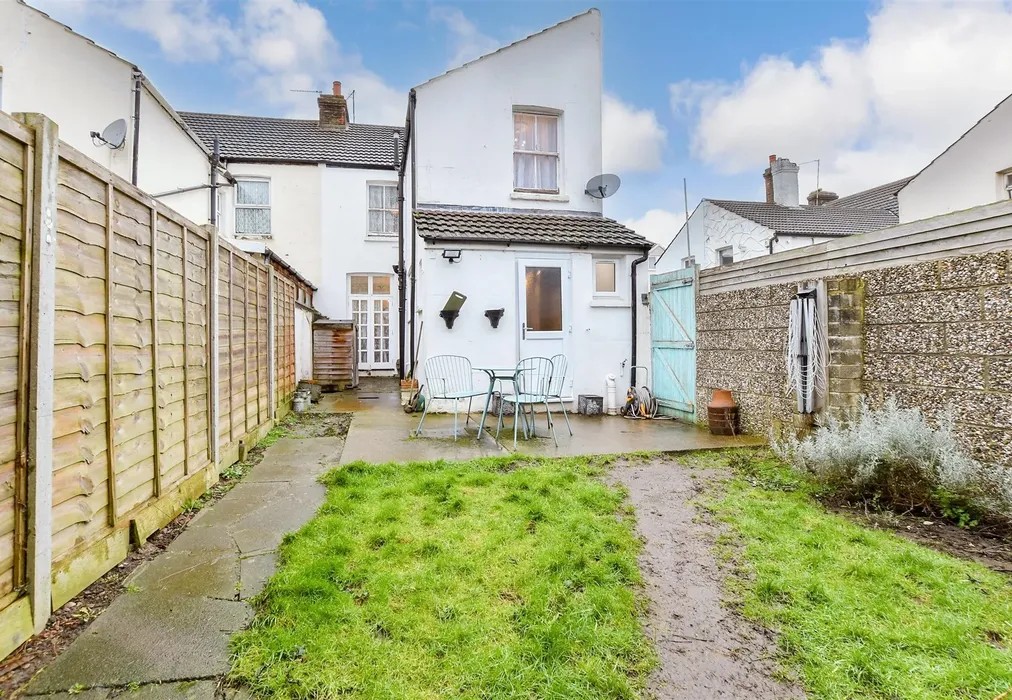 Rear Elevation - Crosley Road, Gillingham, Kent - Wards of Kent