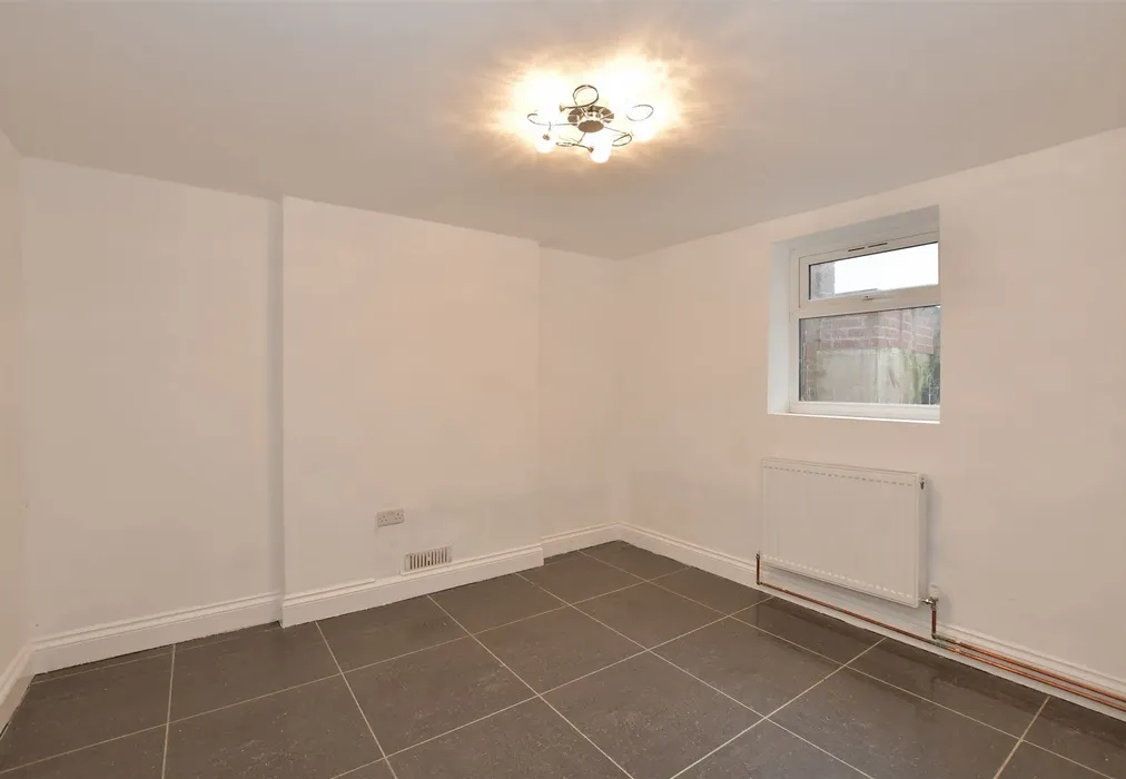 Bedroom 5 - Barking Road, East Ham, London - Wards of Kent