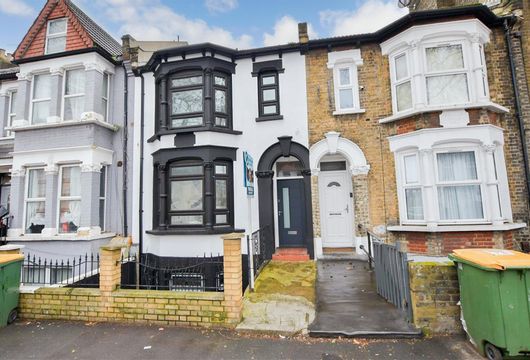 Barking Road, East Ham, London - Wards of Kent