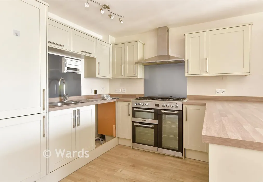 Kitchen/Diner - Western Terrace, Dartford, Kent - Wards of Kent