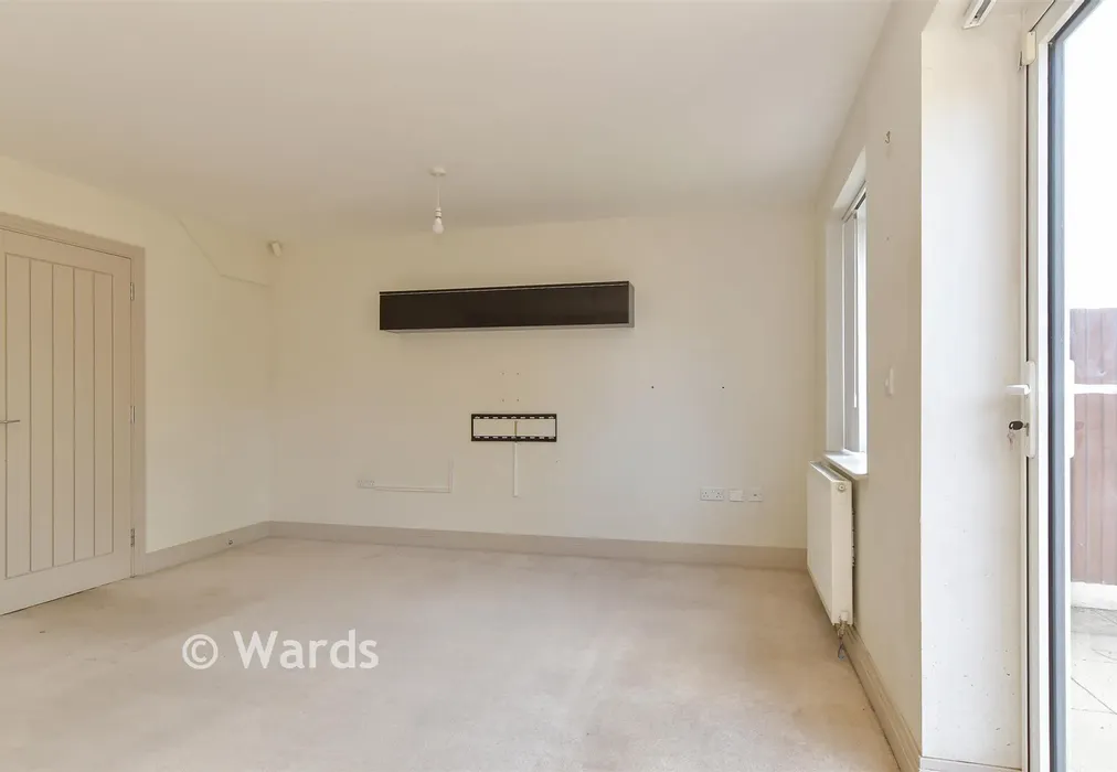 Living Room - Western Terrace, Dartford, Kent - Wards of Kent