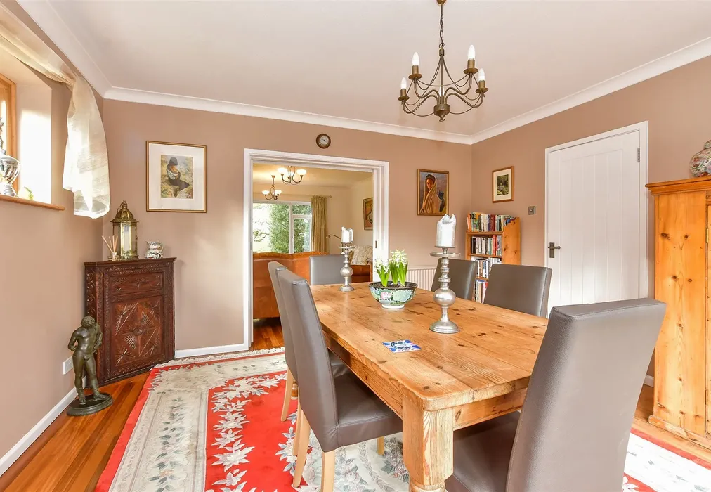 Dining Room - Birling Drive, Tunbridge Wells, Kent - Wards of Kent