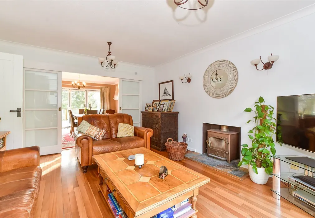 Living Room - Birling Drive, Tunbridge Wells, Kent - Wards of Kent