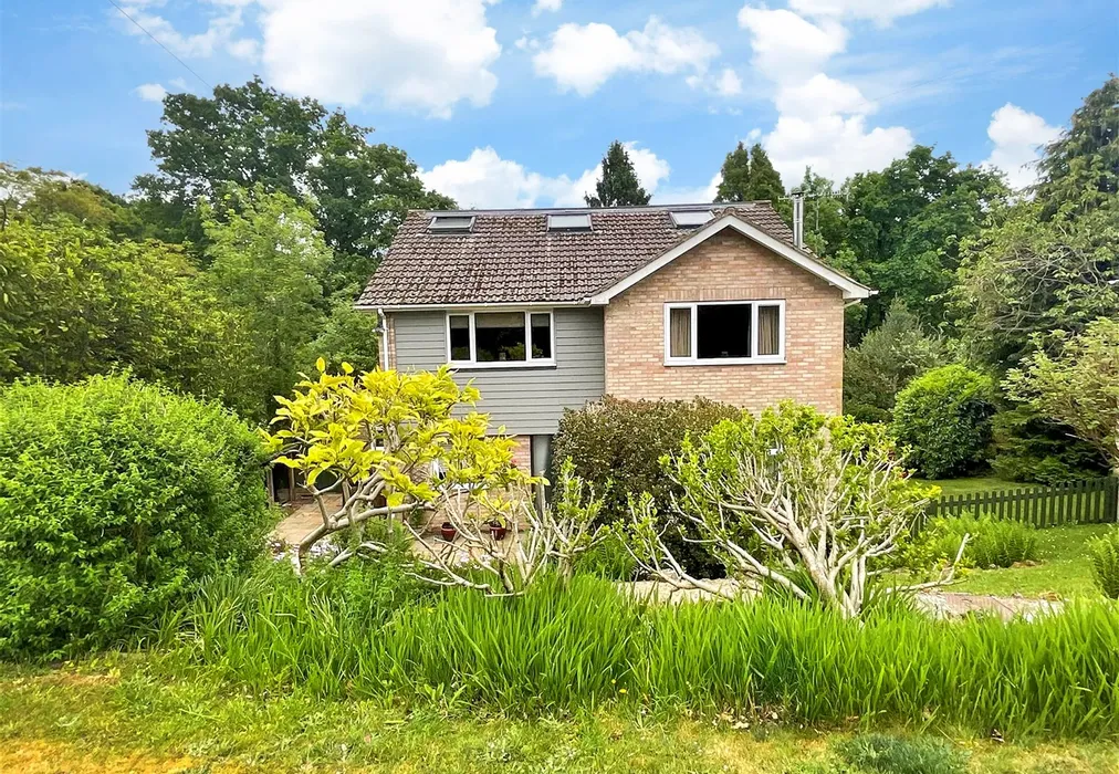 Front - Birling Drive, Tunbridge Wells, Kent - Wards of Kent