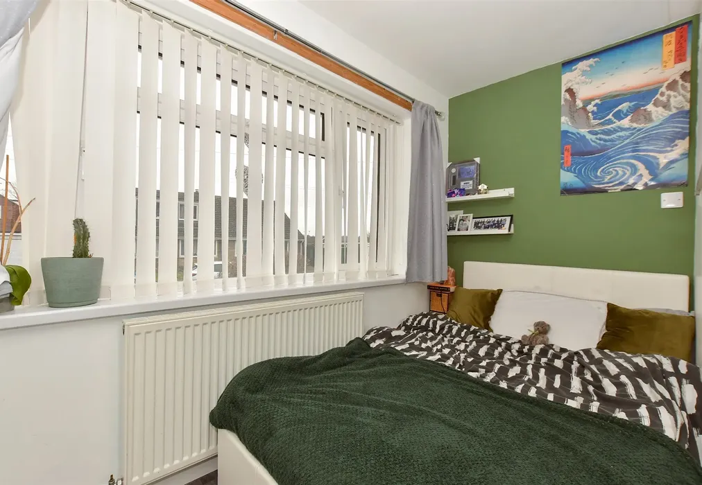 Bedroom 5 - Hoades Wood Road, Sturry, Canterbury, Kent - Wards of Kent
