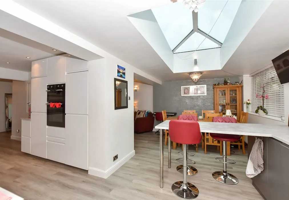 Kitchen/Diner - Hoades Wood Road, Sturry, Canterbury, Kent - Wards of Kent