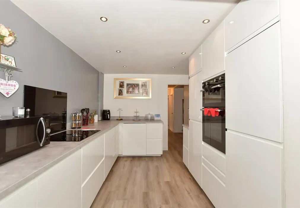 Kitchen/Diner - Hoades Wood Road, Sturry, Canterbury, Kent - Wards of Kent