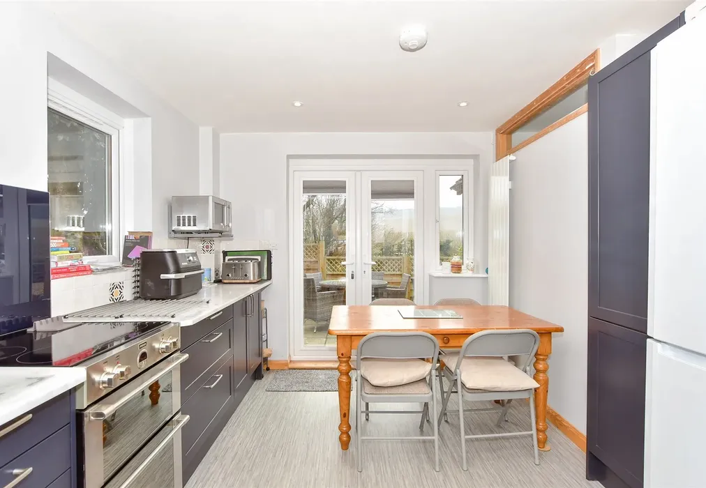 Kitchen/ Breakfast Room - Houghton Lane, Bury, Pulborough, West Sussex - Wards of Kent