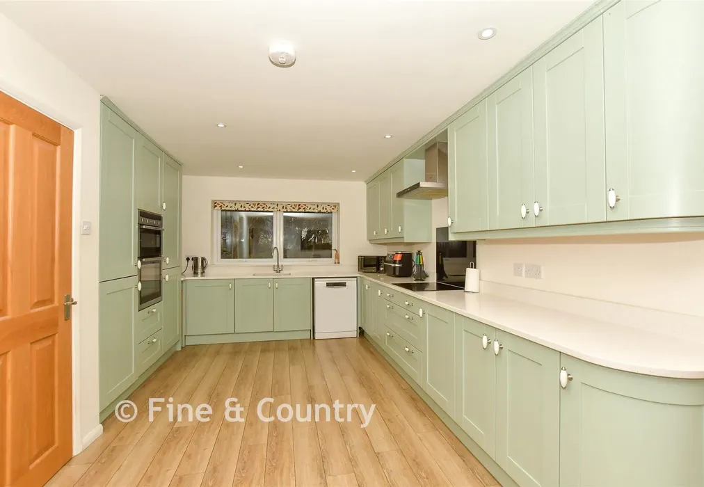 Kitchen/Dining Room - Granville Road, St. Margaret's Bay, Dover, Kent - Wards of Kent