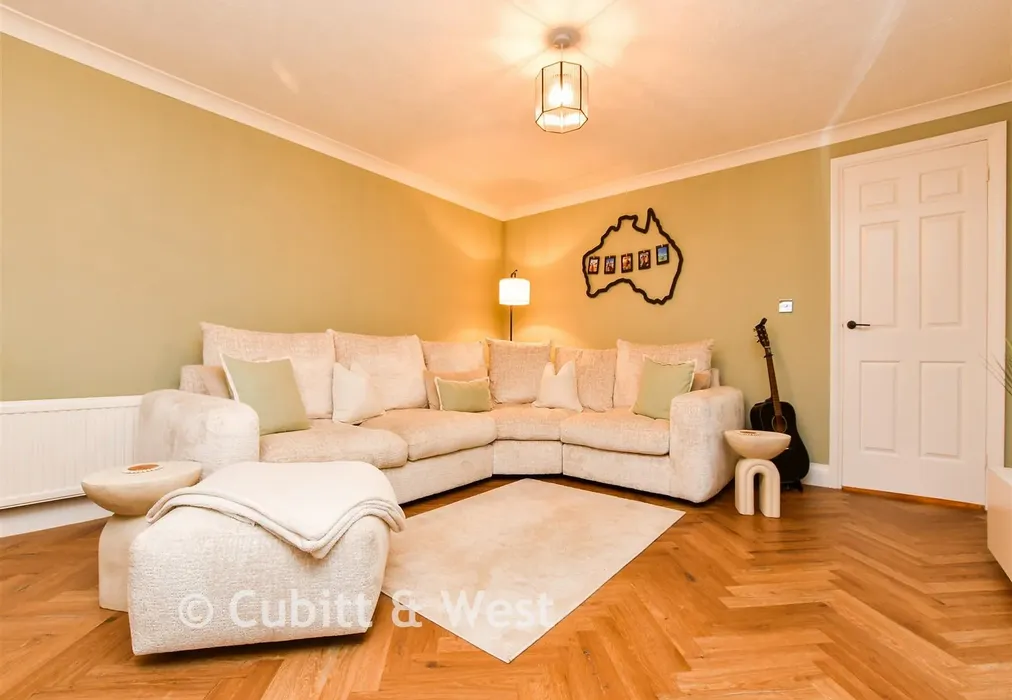 Lounge Area - Harrowlands Park, Dorking, Surrey - Wards of Kent
