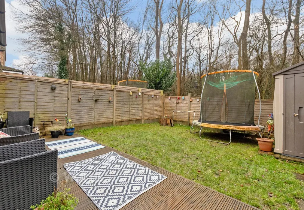 Rear Garden - Woodbury Road, Walderslade Woods, Chatham, Kent - Wards of Kent