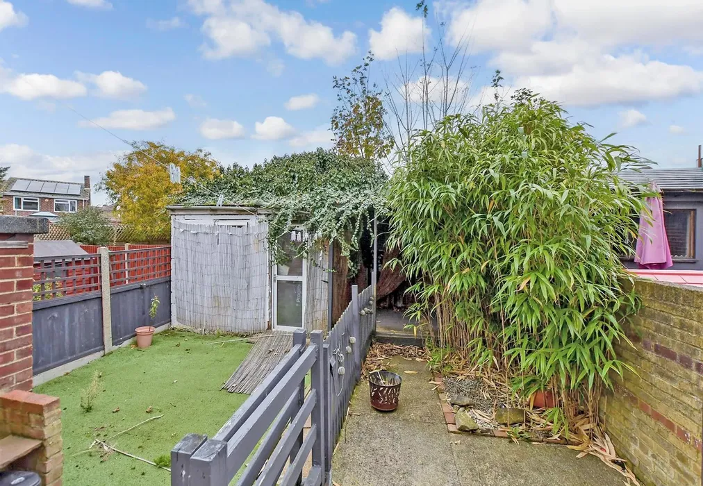 Rear Garden - Perkins Avenue, Margate, Kent - Wards of Kent