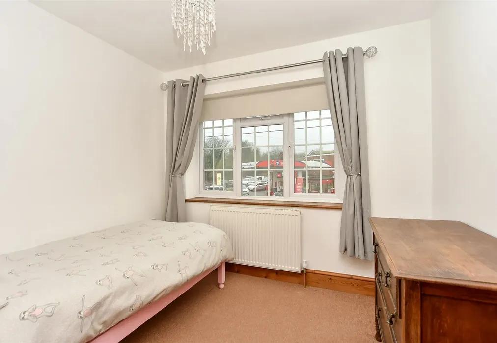 Bedroom 3 - Lower Rainham Road, Rainham, Gillingham, Kent - Wards of Kent