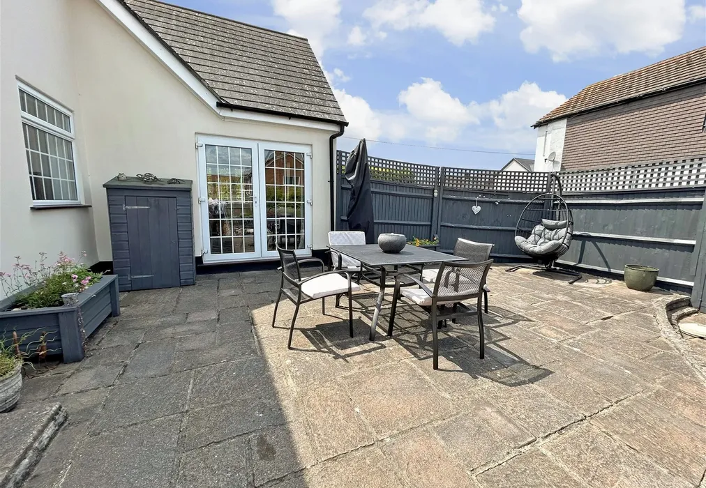 Patio - Lower Rainham Road, Rainham, Gillingham, Kent - Wards of Kent