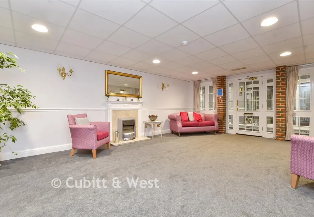 Internal Feature - Wray Park Road, Reigate, Surrey - Wards of Kent