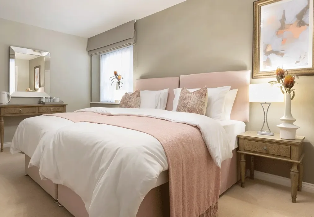 Bedroom - High Street, Staplehurst, Kent - Wards of Kent
