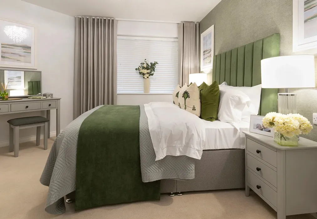 Bedroom - High Street, Staplehurst, Kent - Wards of Kent