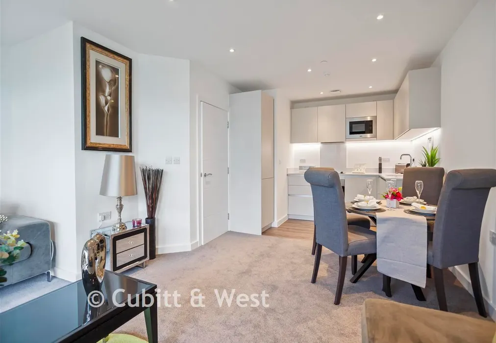 Kitchen/Diner - Albion Yard, Brook Road, Merstham, Redhill, Surrey - Wards of Kent