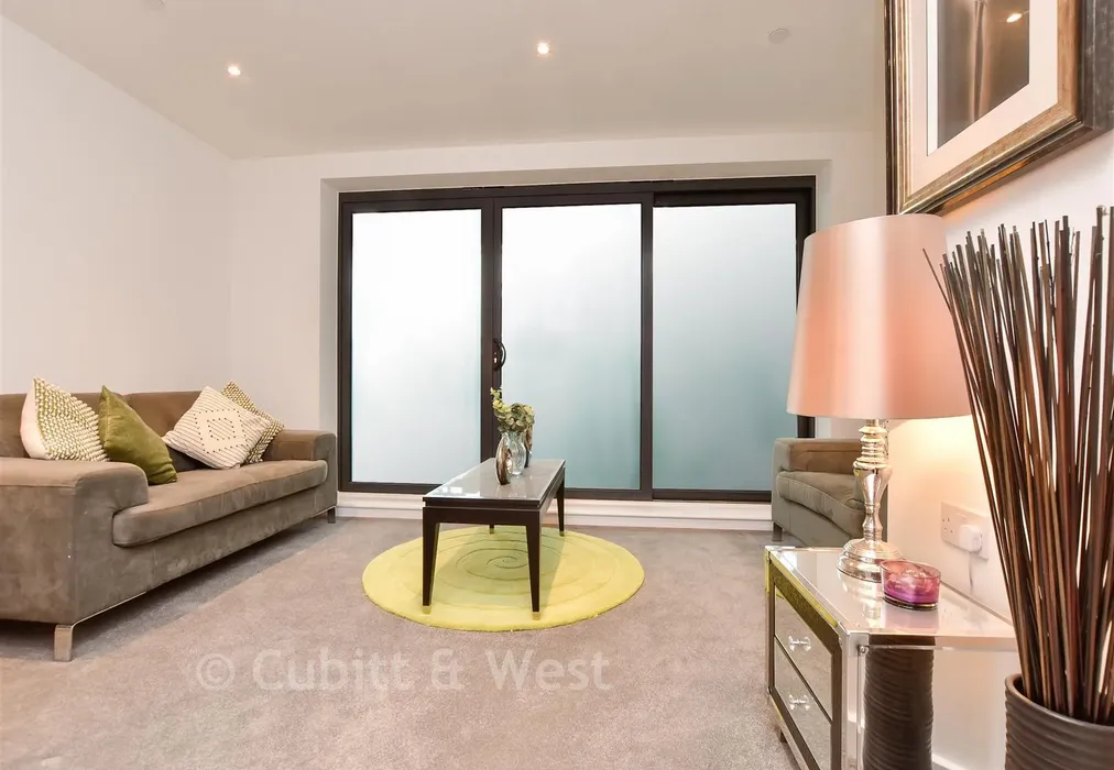Living Area - Albion Yard, Brook Road, Redhill, Surrey - Wards of Kent
