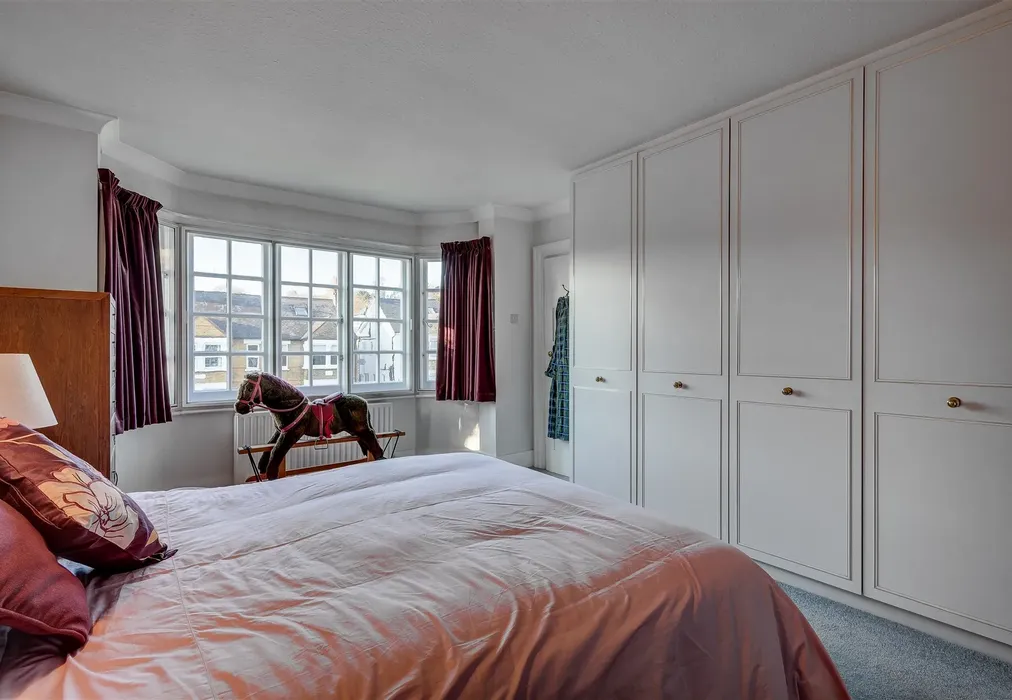 Bedroom - Church Hill, Loughton, Essex - Wards of Kent