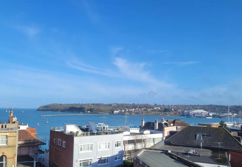 View To Front* - Market Hill, Cowes, Isle of Wight - Wards of Kent