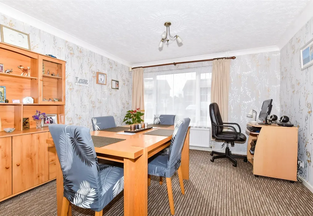 Dining Area - Rivers Road, Teynham, Sittingbourne, Kent - Wards of Kent