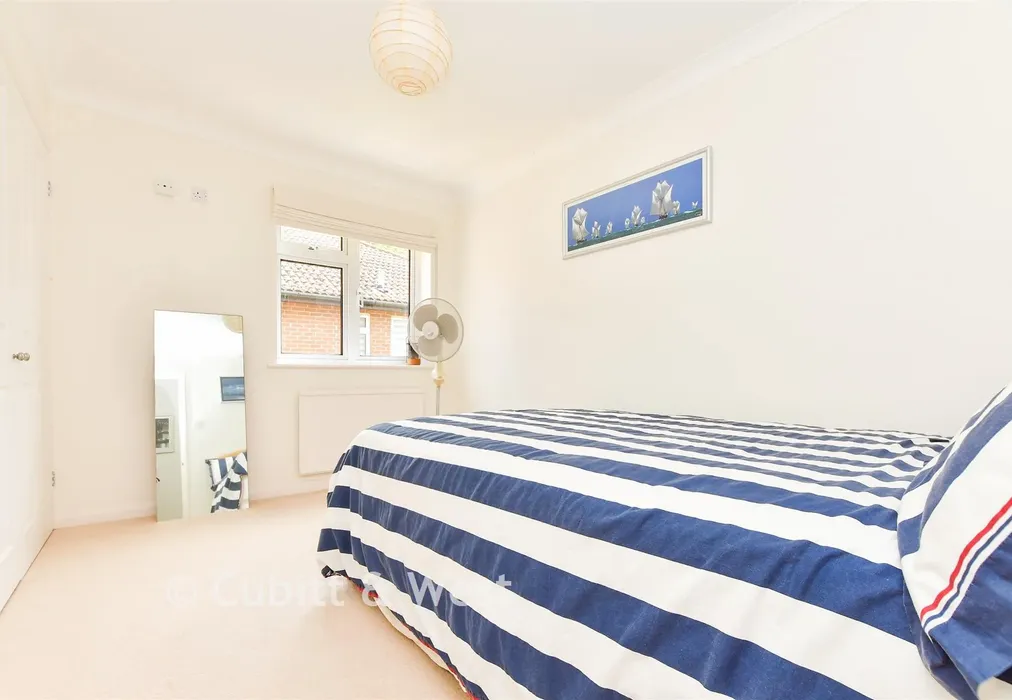 Bedroom 2 - Knowle Lane, Cranleigh, Surrey - Wards of Kent