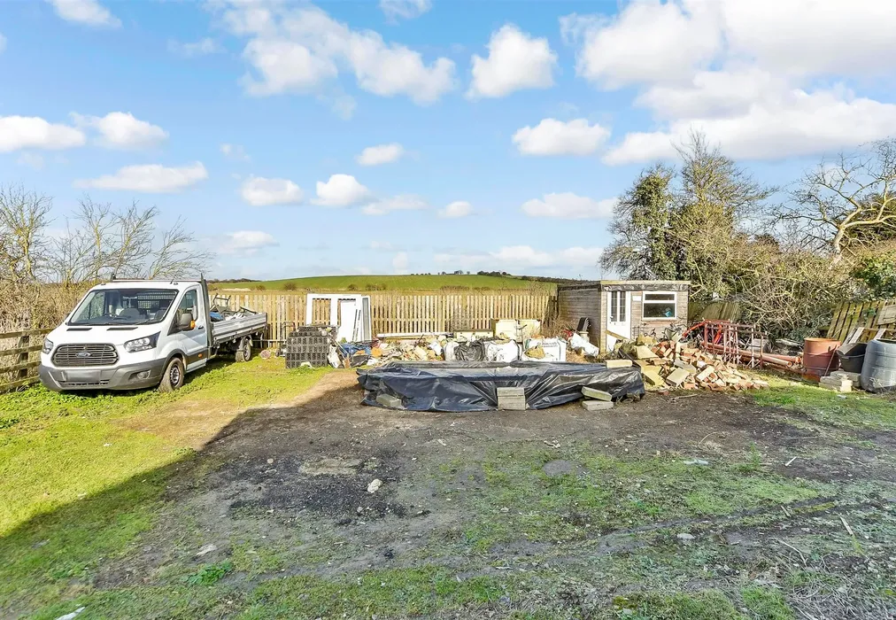 Rear Gardan - Queenborough Road, Halfway, Sheerness, Kent - Wards of Kent