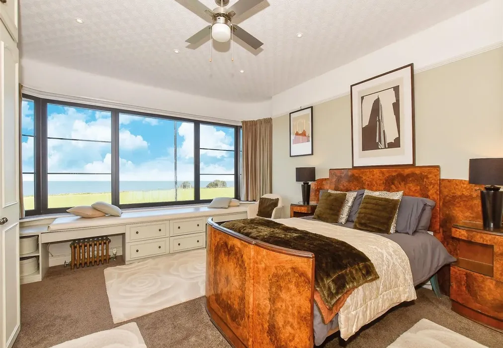 Bedroom 1 - Palm Bay Avenue, Margate, Kent - Wards of Kent