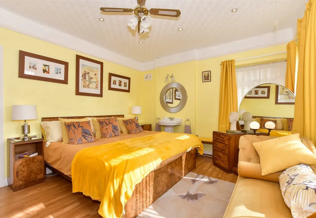 Bedroom 2 - Palm Bay Avenue, Margate, Kent - Wards of Kent