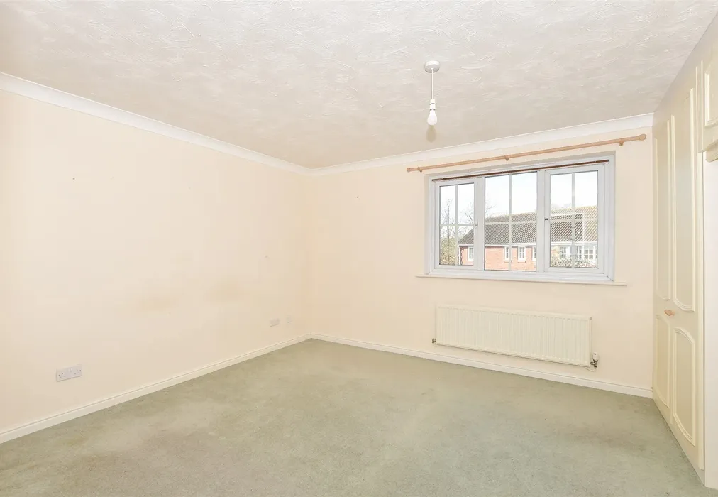 Bedroom 1 - Willard Way, Ashington, Pulborough, West Sussex - Wards of Kent