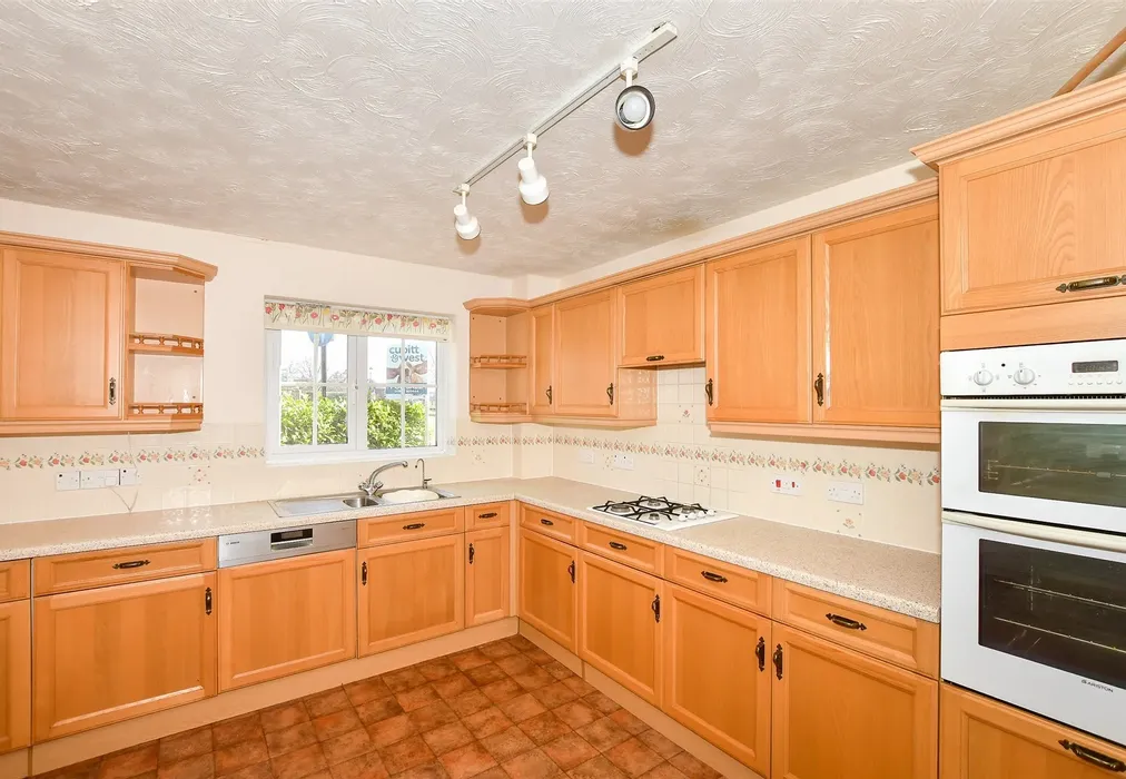 Kitchen/Breakfast Room - Willard Way, Ashington, Pulborough, West Sussex - Wards of Kent