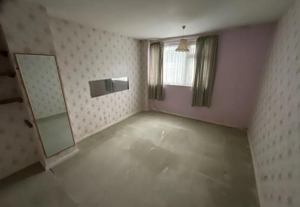 Bedroom 2 - Laburnum Walk, Rustington, West Sussex - Wards of Kent