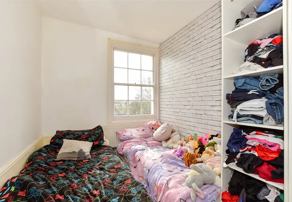 Bedroom 2 - Hardres Street, Ramsgate, Kent - Wards of Kent